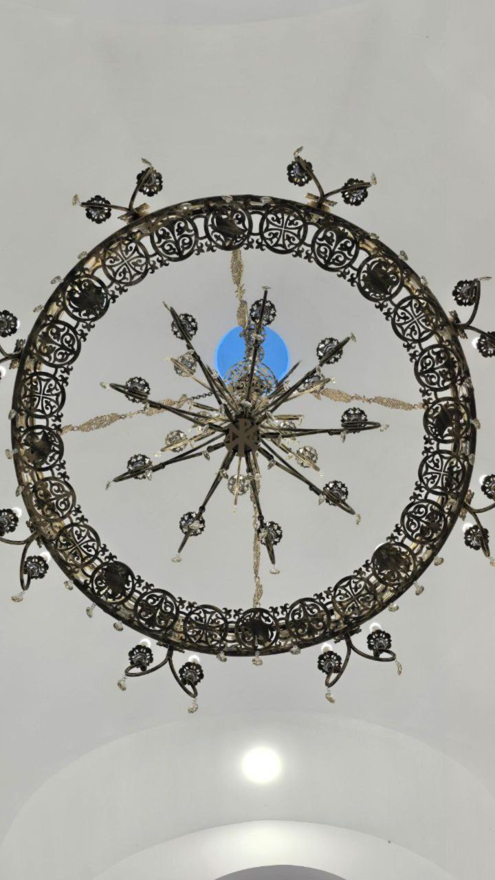 Галерея для новости 1 Как рождается свет для храма?